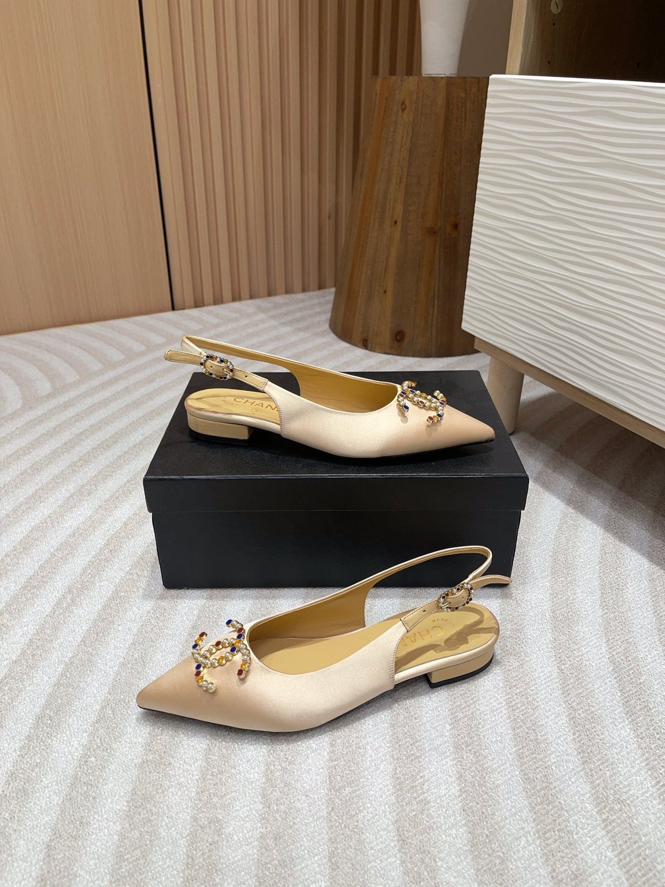 CC SLINGBACKS BEIGE CREAM SATIN AND LAMBSKIN