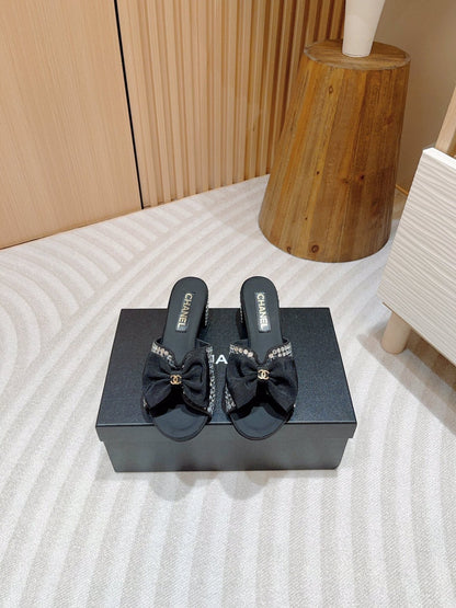 CC HIGH HEEL BLACK SATIN WITH WHITE RHINESTONES