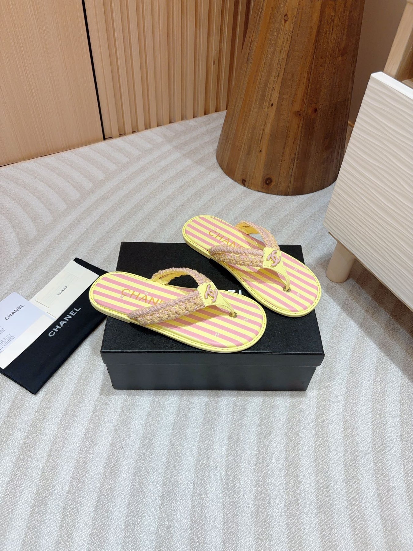CC WOVEN FLIP FLOP YELLOW MIX PINK SHEEPSKIN