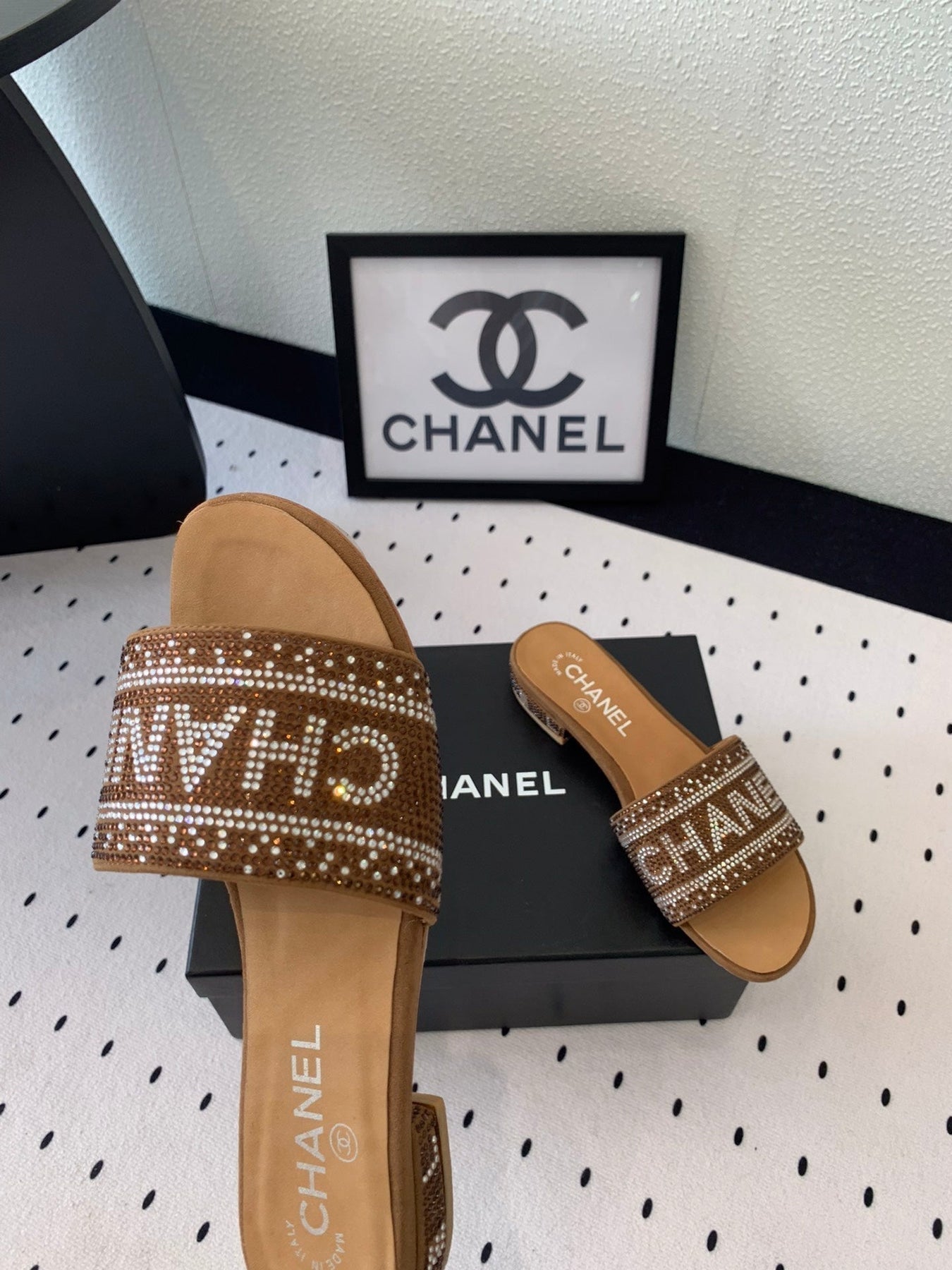 CC RHINESTONE LETTER SLIPPERS CINNAMON BROWN LAMBSKIN