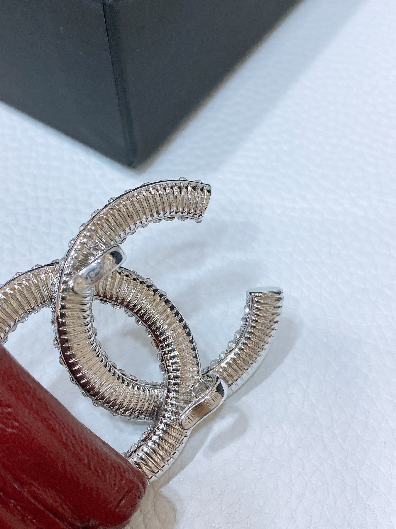 CC ELASTIC BELT 30MM IN WINE RED CALFSKIN SILVER HARDWARE WITH RHINSTONES