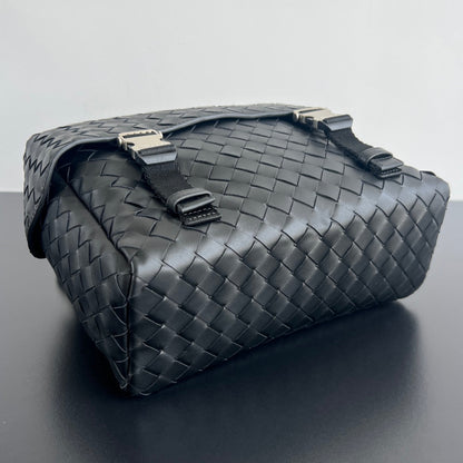 POSTINO BAG 30 IN BLACK CALFSKIN