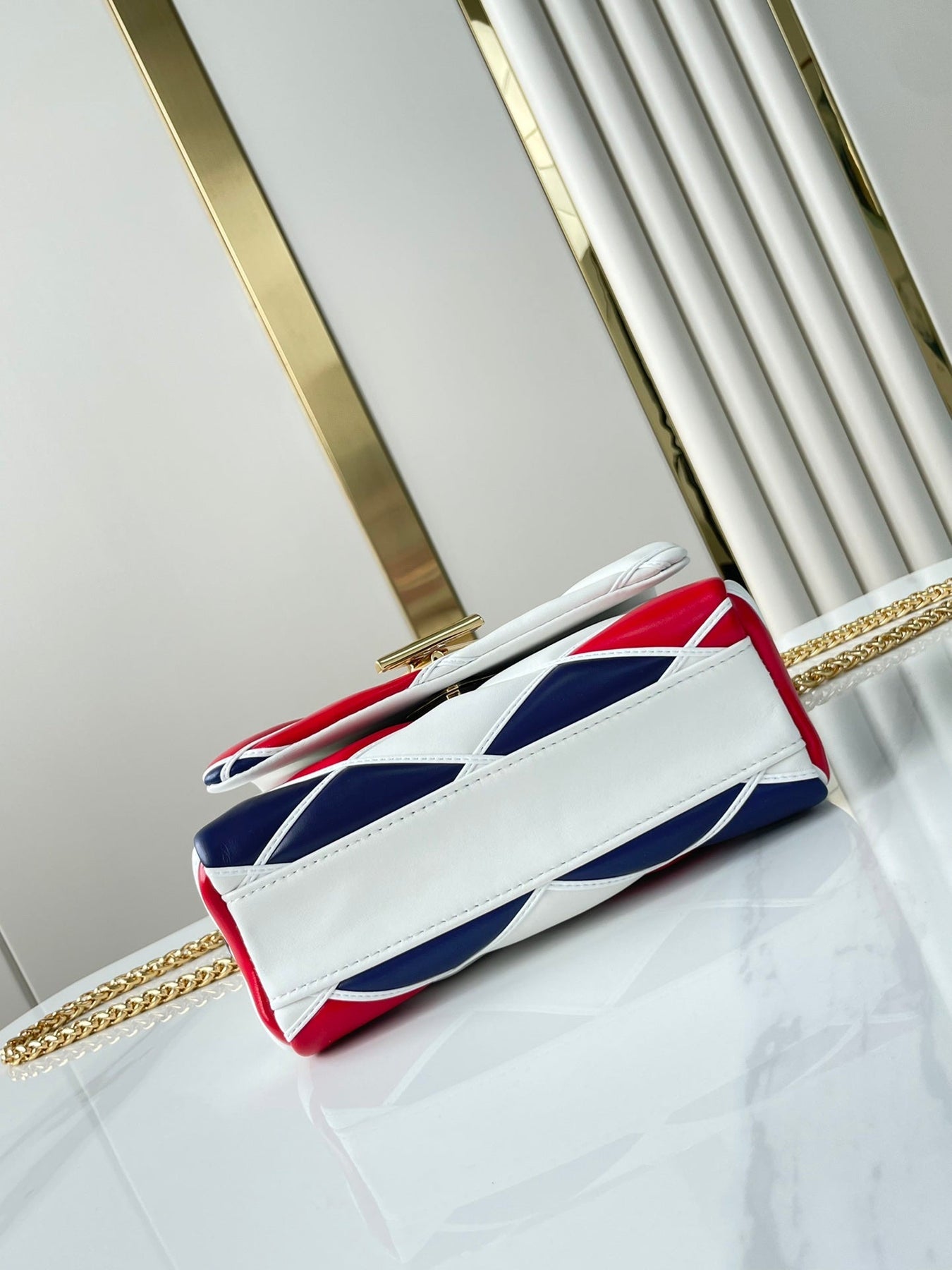 GO-14 MM 23 IN WHITE RED MIX NAVY BLUE QUILTED LAMBSKIN GOLD HARDWARE