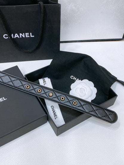 CC BELT 30 MM IN BLACK EMBROIDERED CALFSKIN PEARL LOGO WITH GOLD HARDWARE