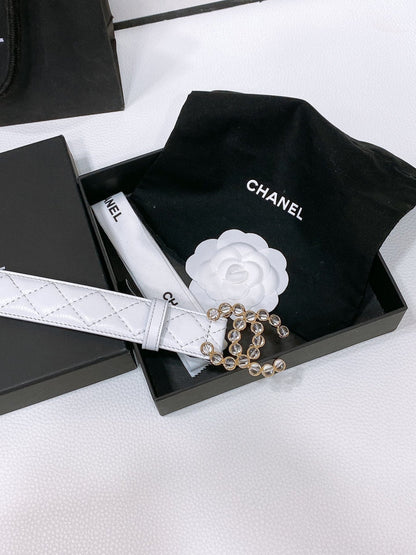 CC BELT 30 MM IN WHITE EMBROIDERED CALFSKIN PEARL LOGO WITH GOLD HARDWARE