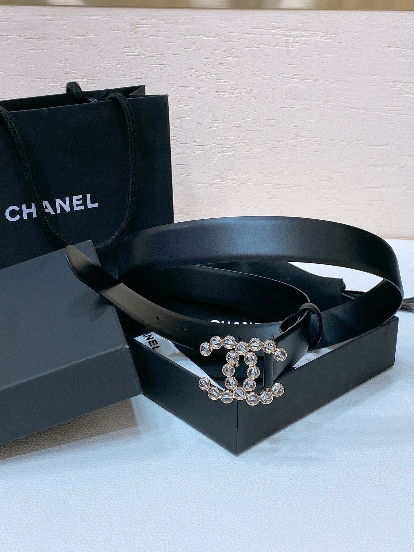 CC BELT 30 MM IN BLACK CALFSKIN PEARL LOGO