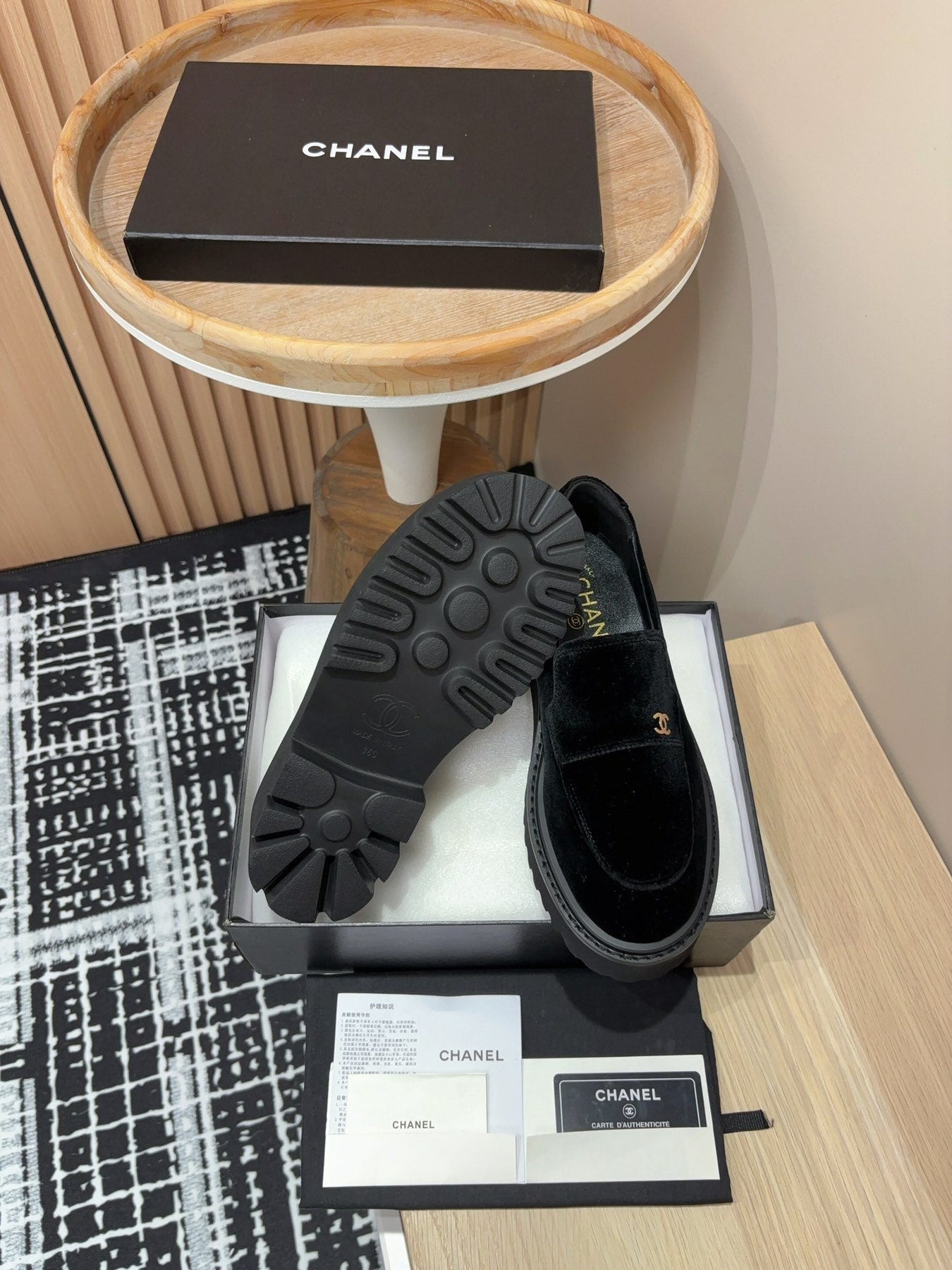 CC LOAFER THICK-SOLED IN BLACK VELVET