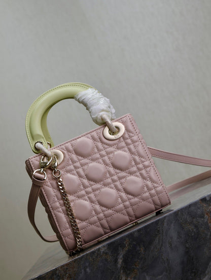 MINI LADY BAG 17 IN BABY PINK QUILTED MACROCANNAGE CALFSKIN SWAMP YELLOW STRAP