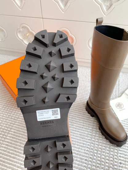 JAIME BOOT IN CEDAR BROWN CALFSKIN