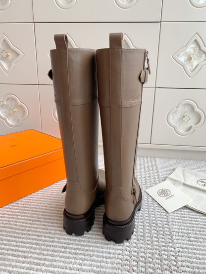 JAIME BOOT IN CEDAR BROWN CALFSKIN