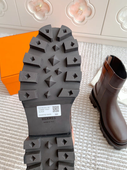 JAIME ANKLE BOOT IN CHOCOLATE BROWN CALFSKIN