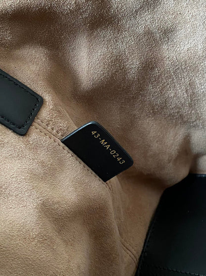 MEDIUM TOUJOURS BAG 28 IN BEIGE CANNAGE CALFSKIN BLACK STRAP