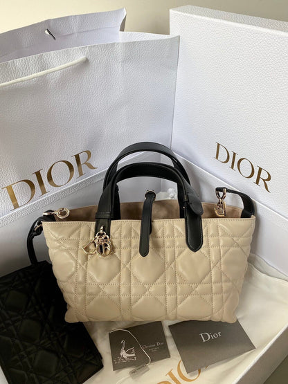 MINI TOUJOURS BAG 23 IN BEIGE CANNAGE CALFSKIN BLACK STRAP