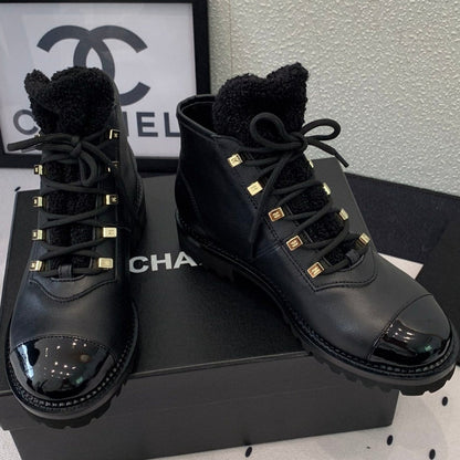 ANKLE BOOTS IN BLACK CALFSKIN 971629