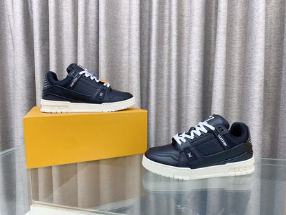 LV MAXI TRAINER IN BLACK CALFSKIN