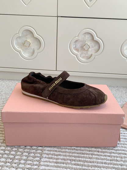 MARY JANE FLATS IN CHOCOLATE SUEDE