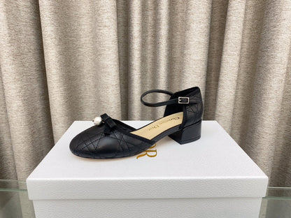 PEARL MARY JANE PUMP IN BLACK LAMBSKIN 30 MM