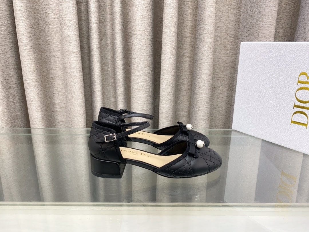 PEARL MARY JANE PUMP IN BLACK LAMBSKIN 30 MM