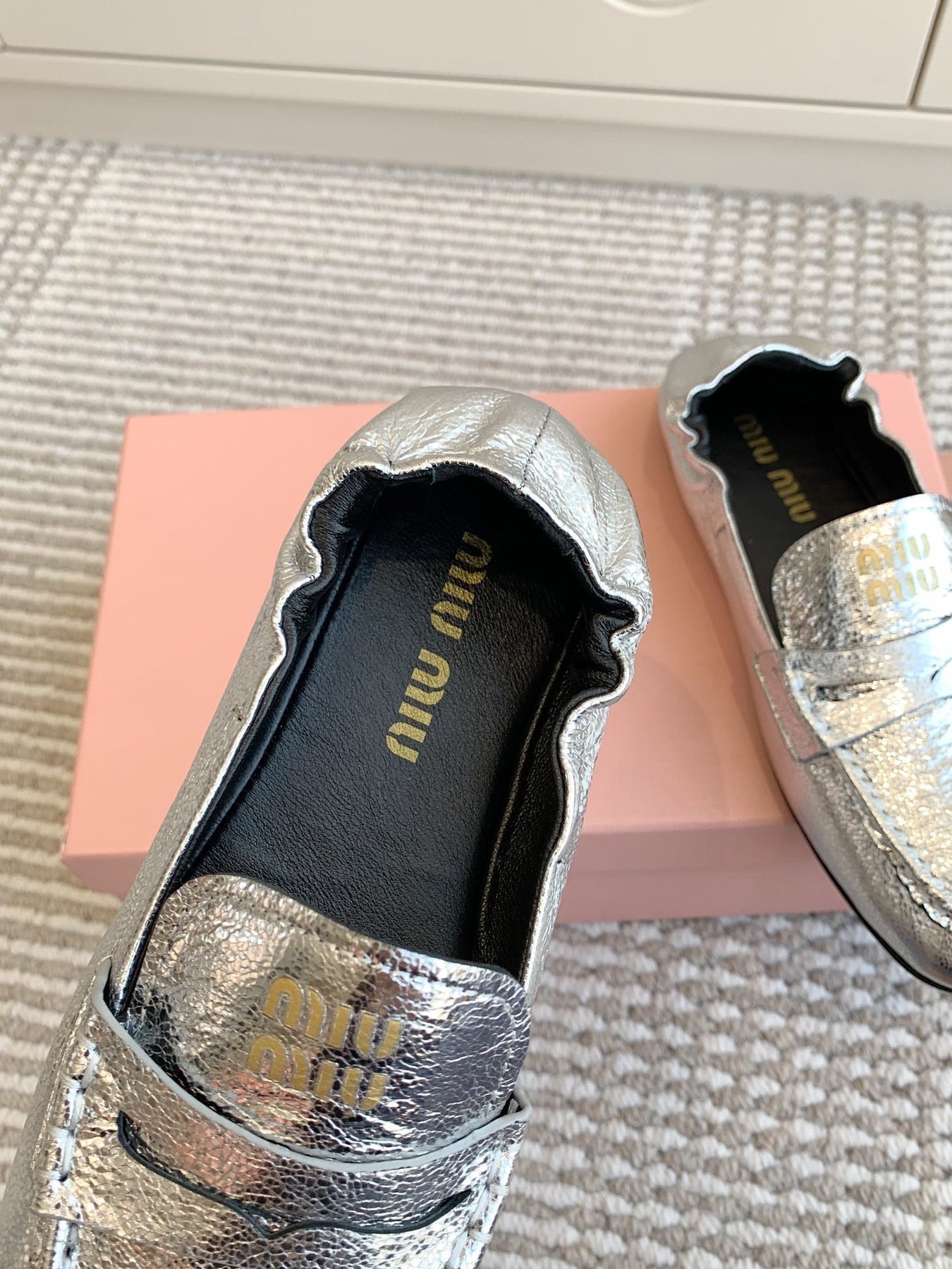 NAPPA LOAFERS IN SILVER METALLIC LAMBSKIN