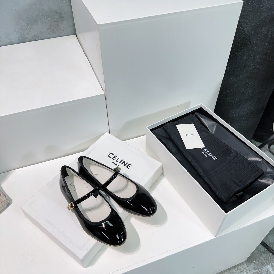 MARRY JANE FLAT IN BLACK PATENT CALFSKIN