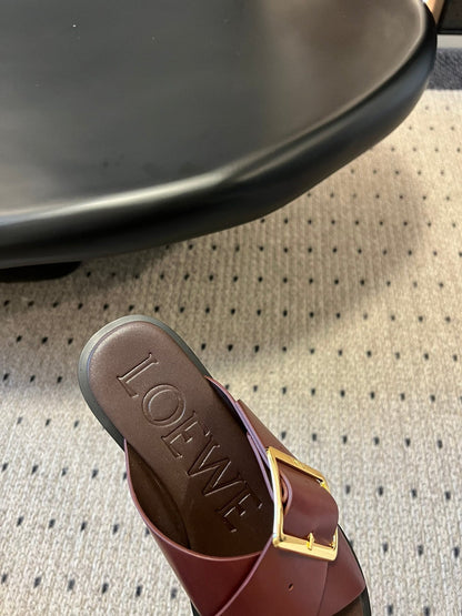 PETAL BELT FLAT SANDAL IN SANGRIA RED CALFSKIN