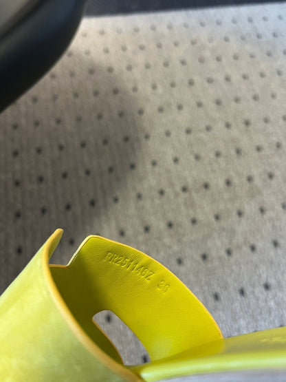 EZE SANDAL 85 MM IN NEON YELLOW CALFSKIN