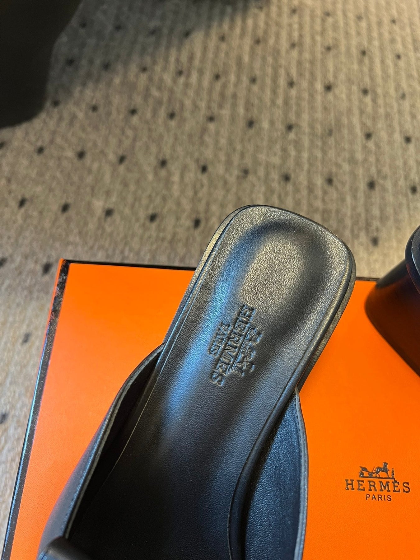 ILOT 55 MM SANDAL IN BLACK CALFSKIN