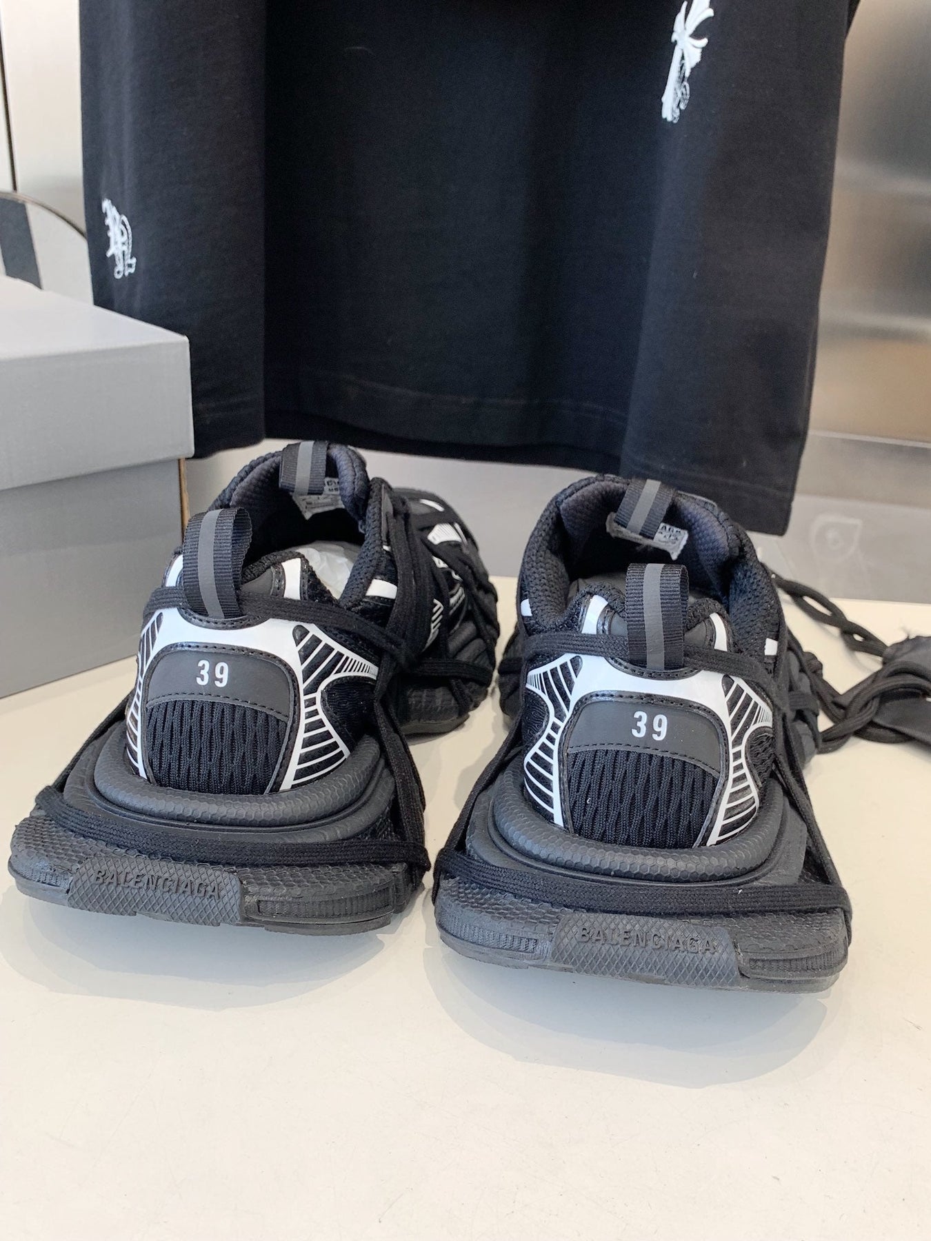 3XL EXTREME LACE SNEAKER BLACK MIX WHITE