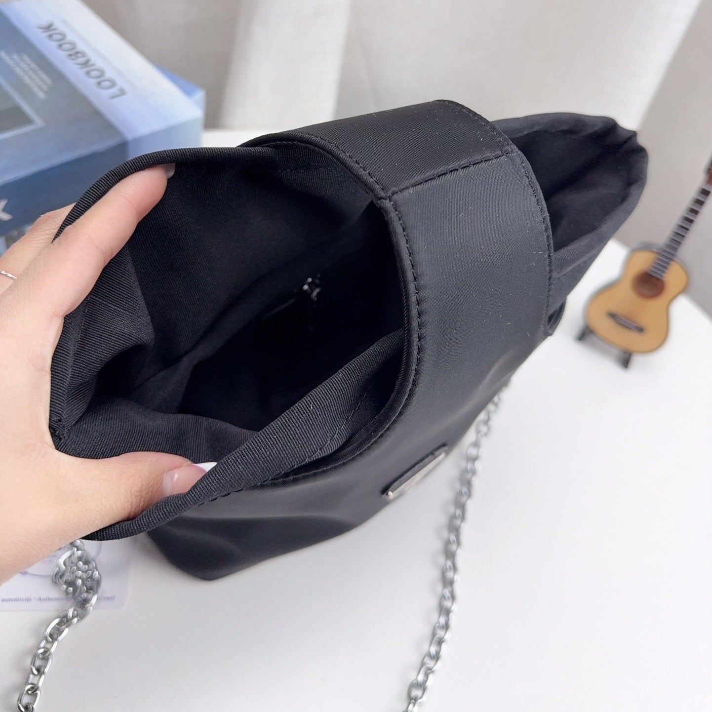 DRAWSTRING BUCKET BAG 20 IN BLACK RE-NYLON SILVER CHAIN