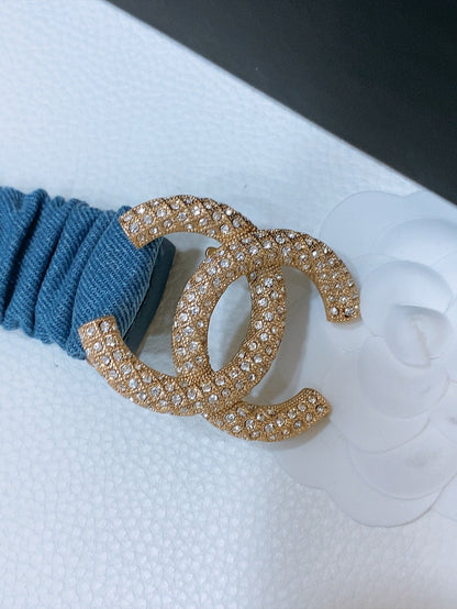 DOUBLE C ELASTIC BELT 30MM IN BLUE DENIM GOLD BUCKLE EMBOSSED CRYSTAL