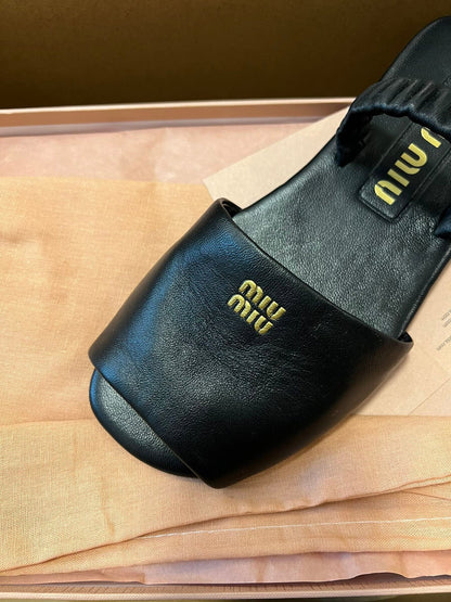 RUCHES SANDALS IN BLACK LAMBSKIN