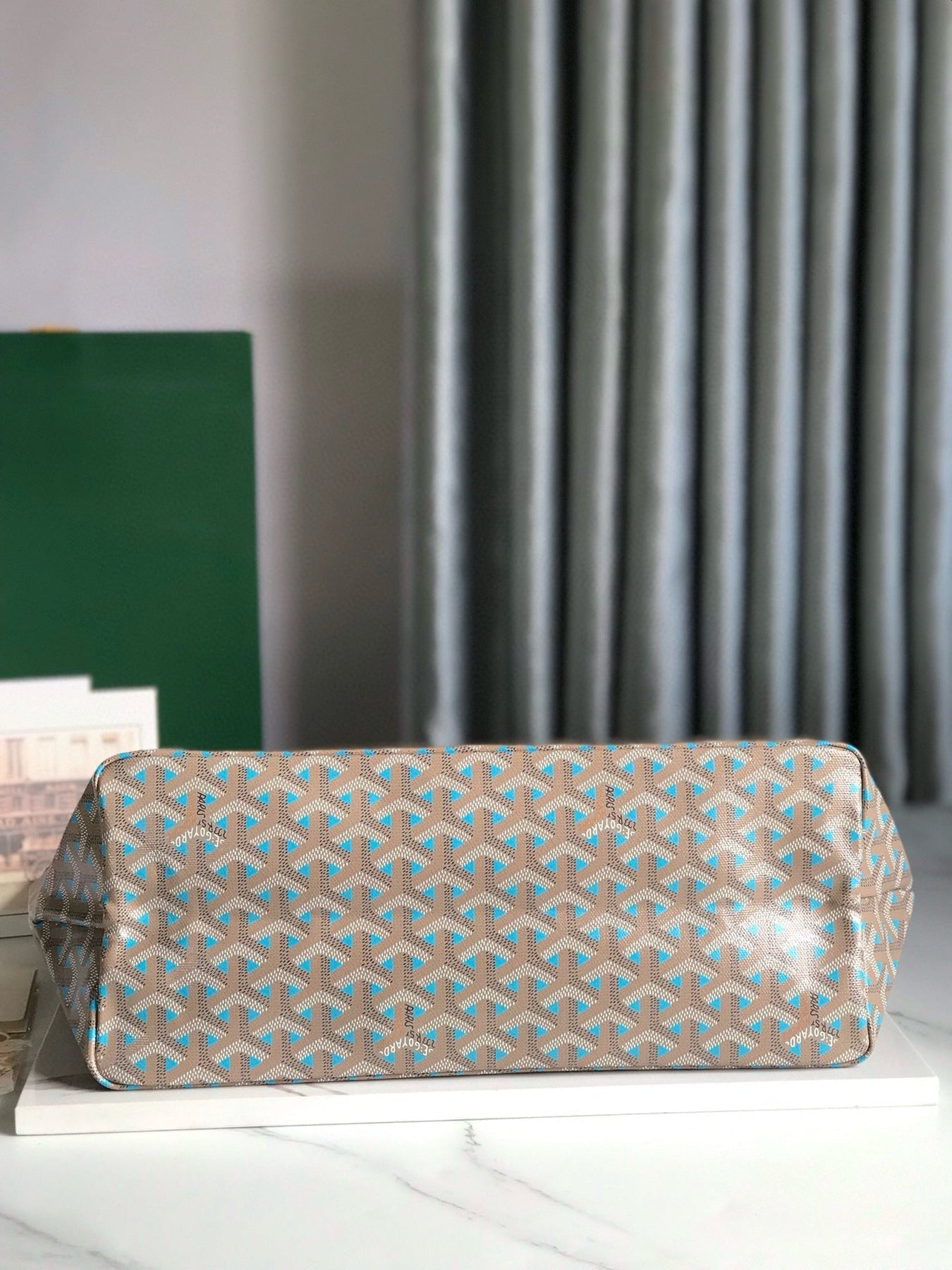 GOY SAINT LOUIS 34*15*28