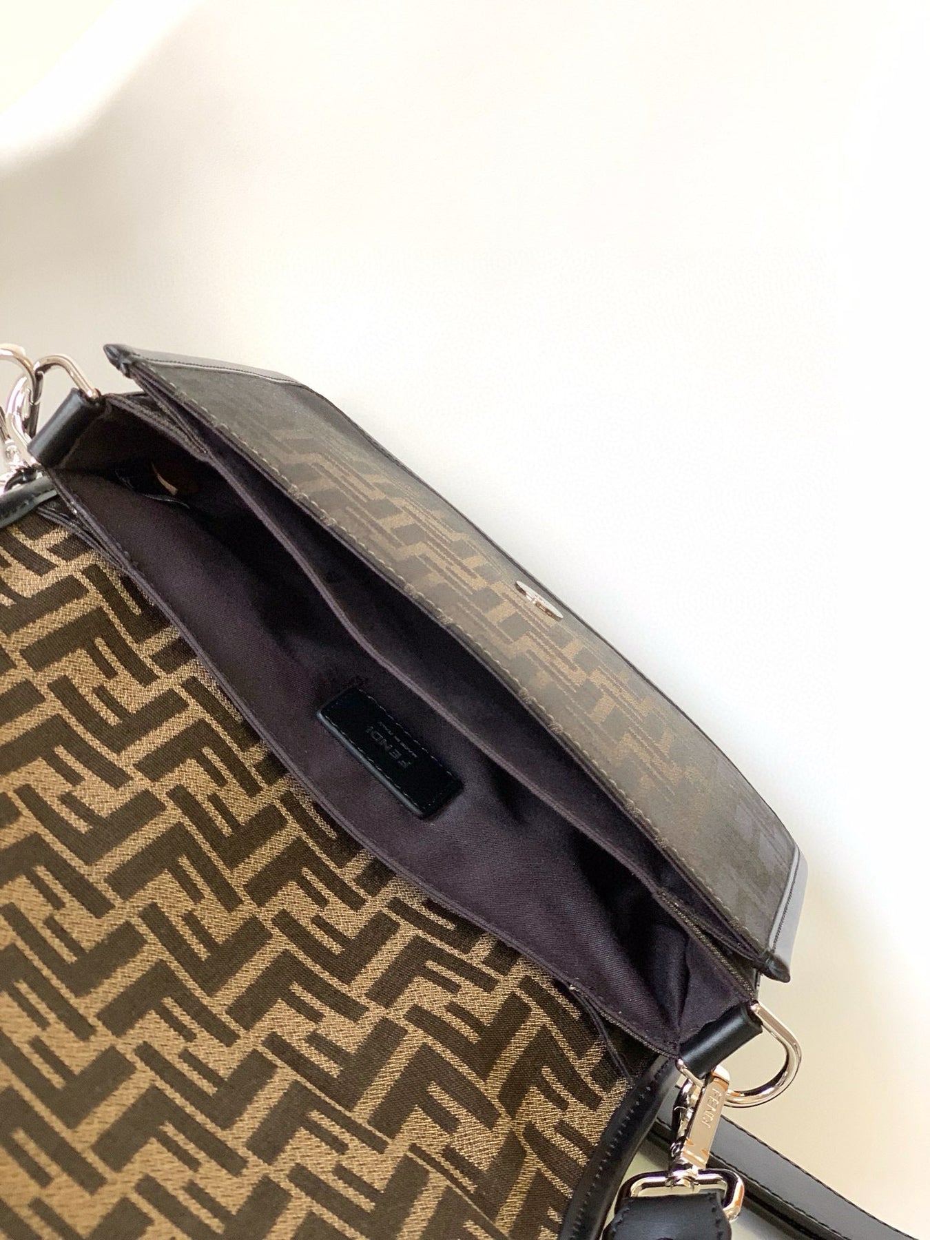 FEN MESSENGER BAG 20.5*7*24