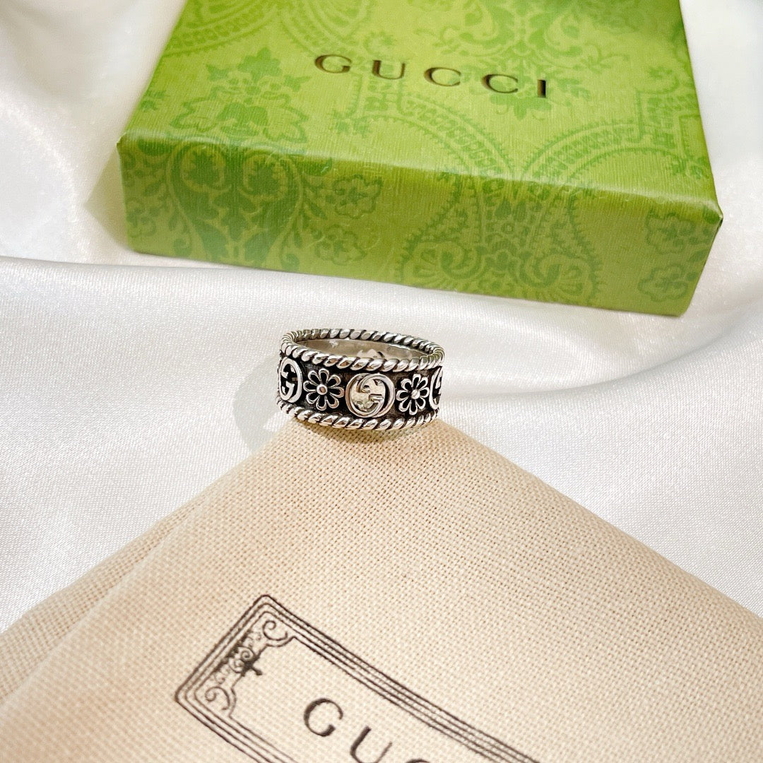 GUC Rings