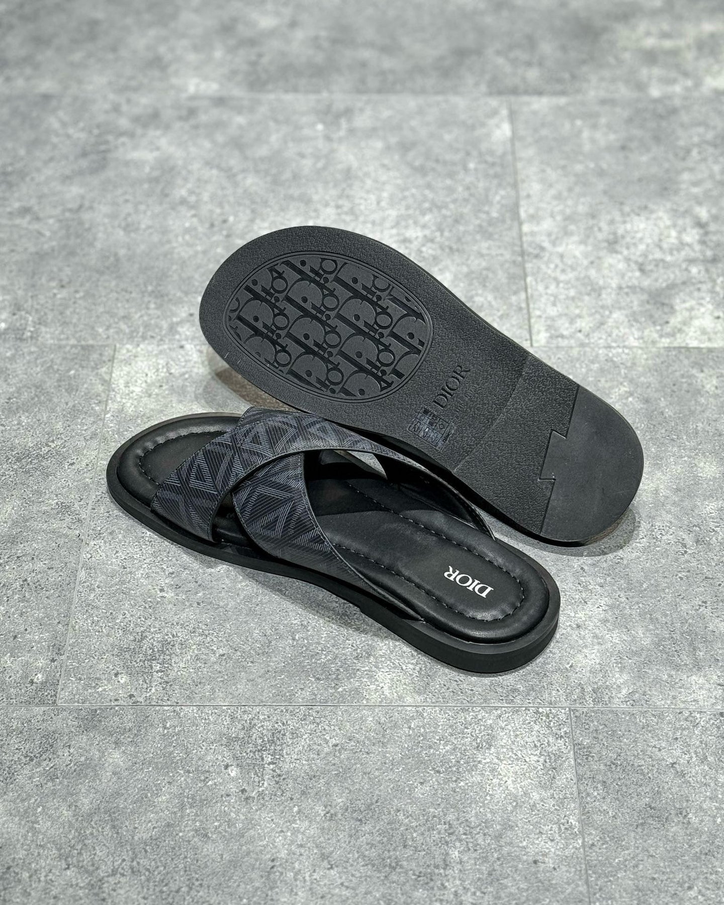 CD SANDALS