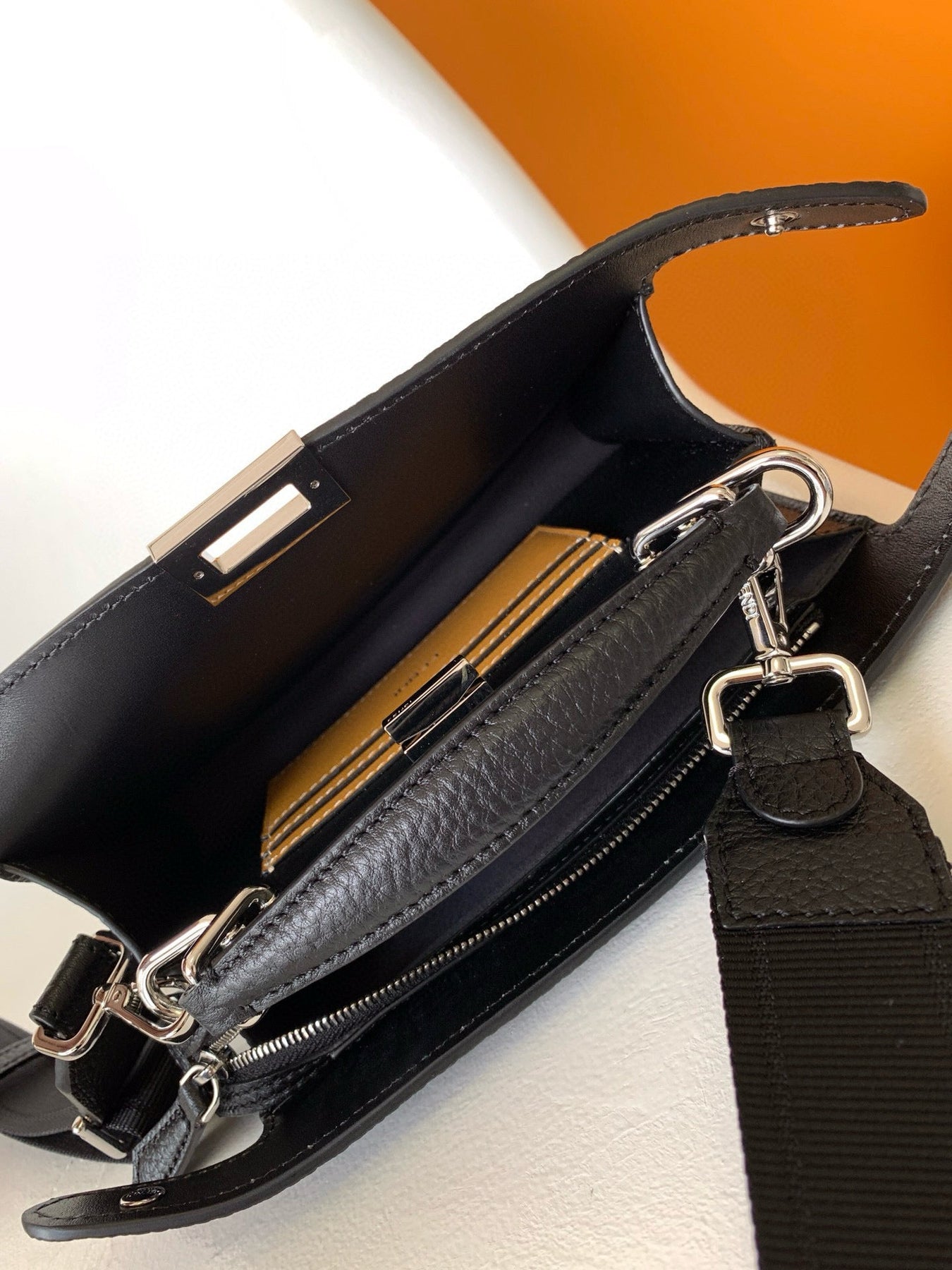 FEN PEEKABOO 21*6*14