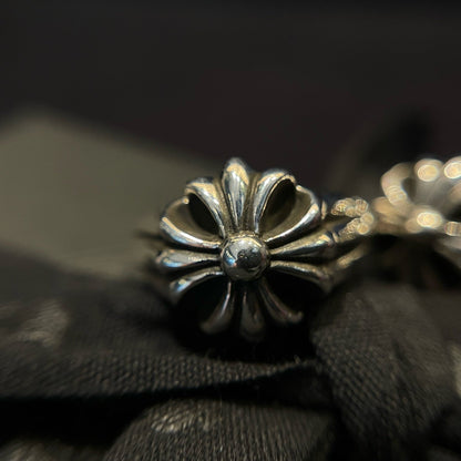 CHs Ring