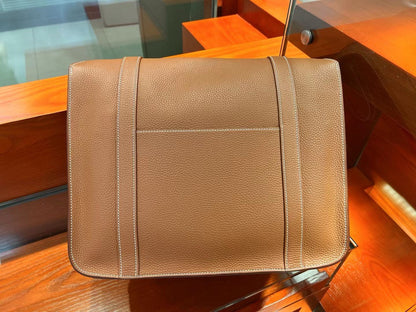 HERM MESSENGER