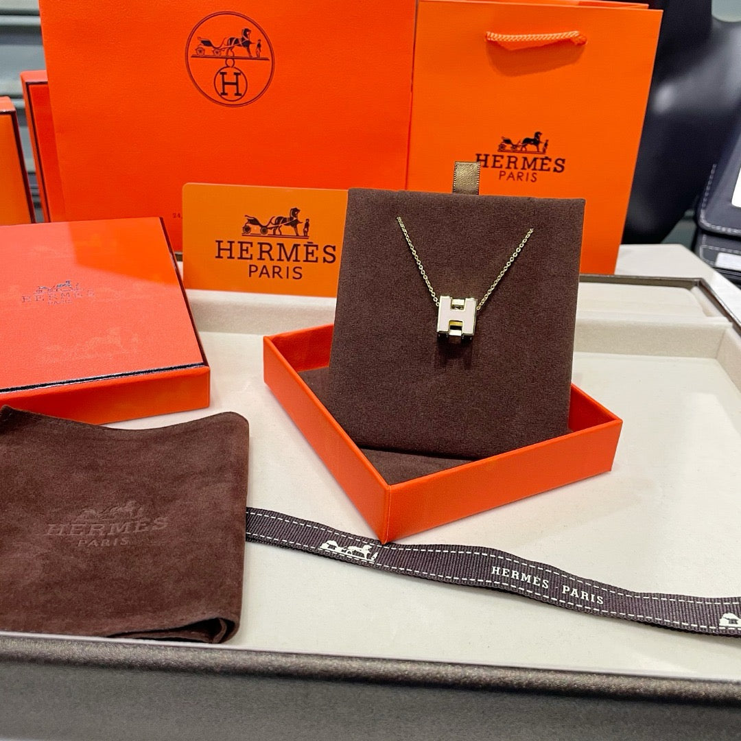 HERM Necklace