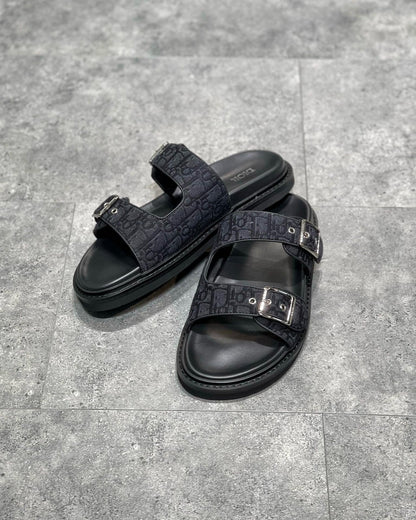CD SANDALS