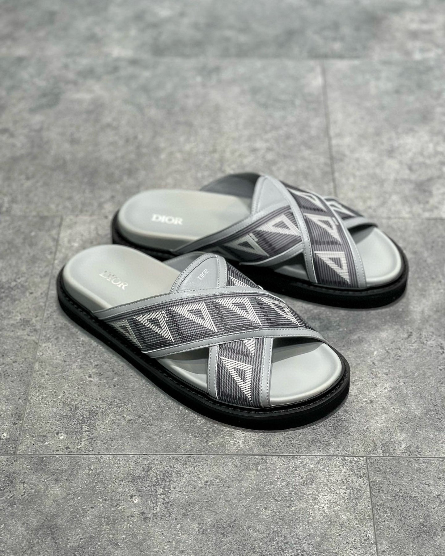 CD SANDALS
