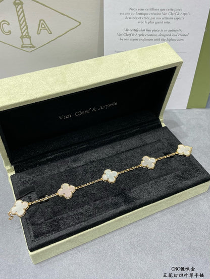 VCA Bracelet