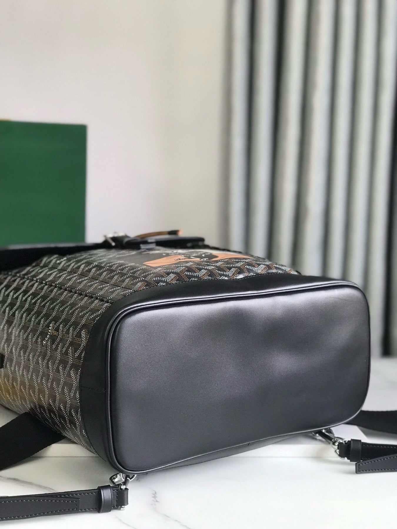 GOY Backpack 39x32x15.5cm