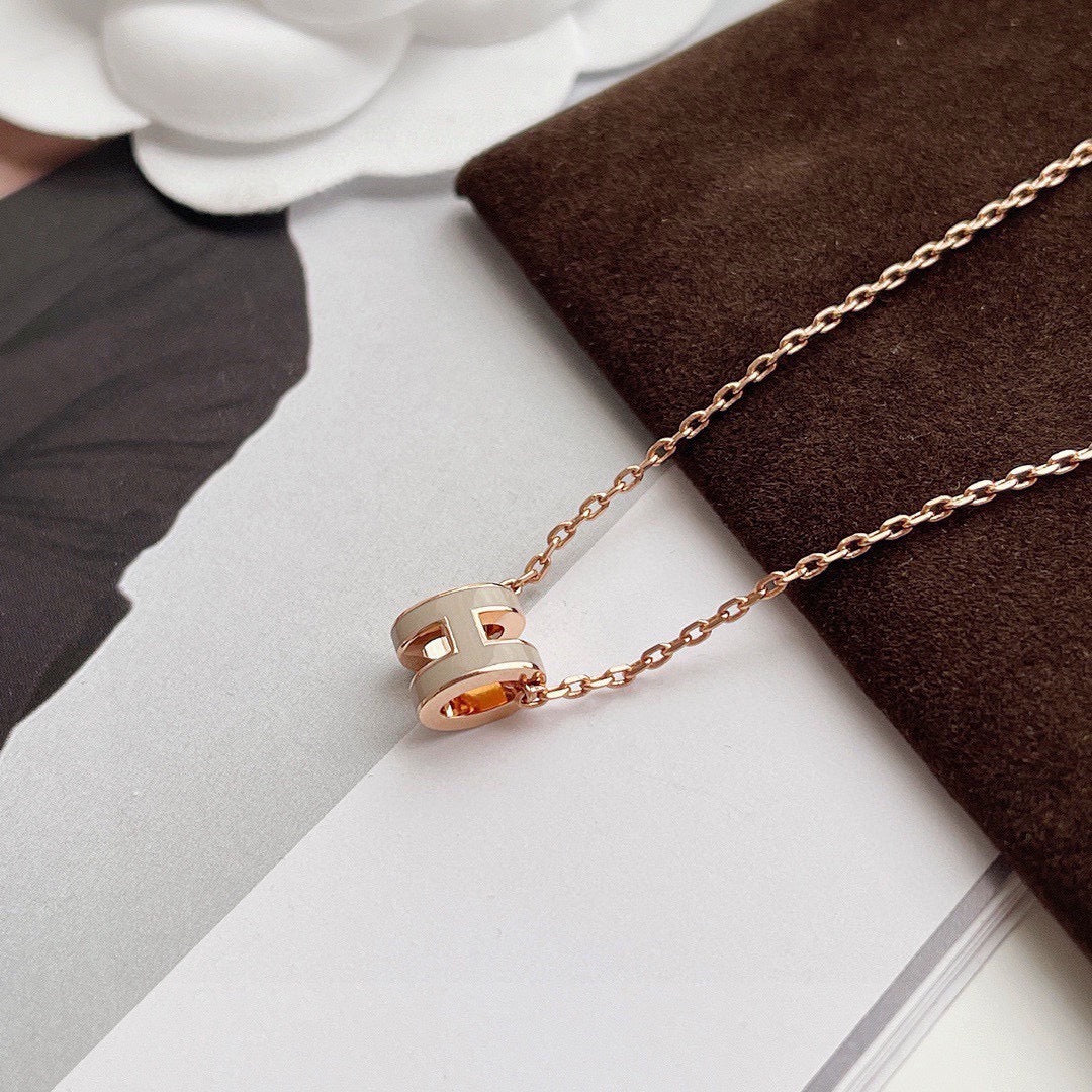 HERM Necklace