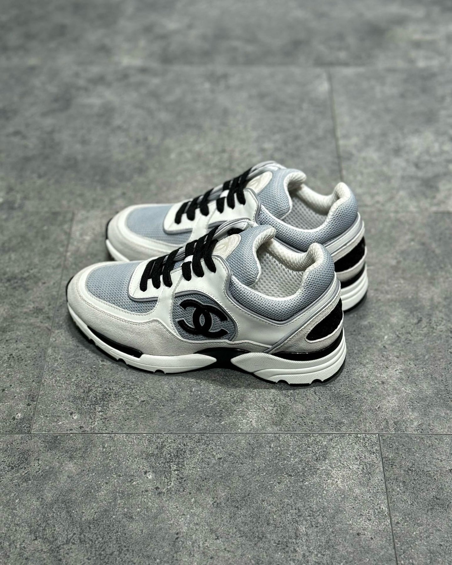 CHA Sneakers