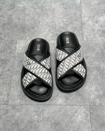 CD SANDALS