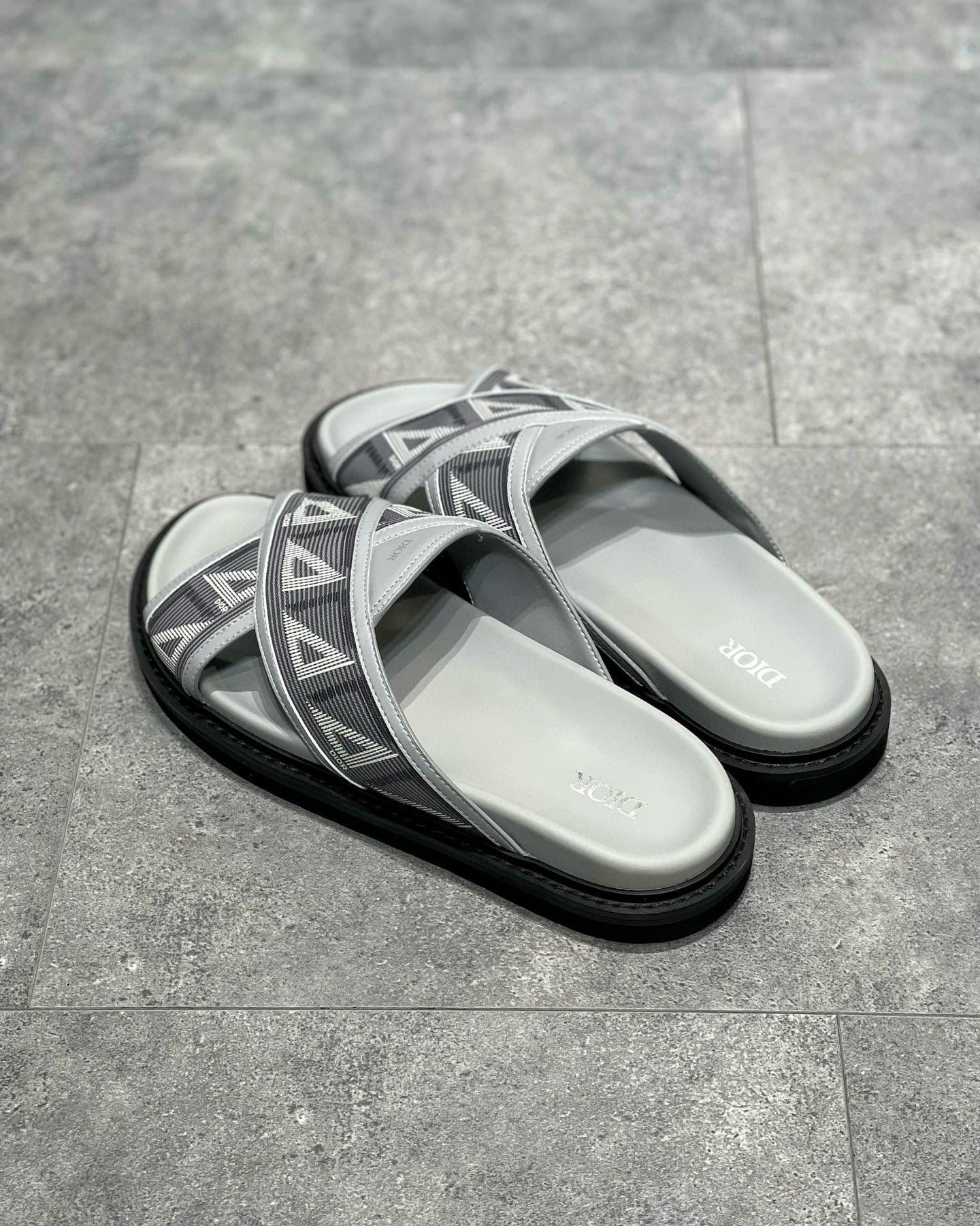 CD SANDALS