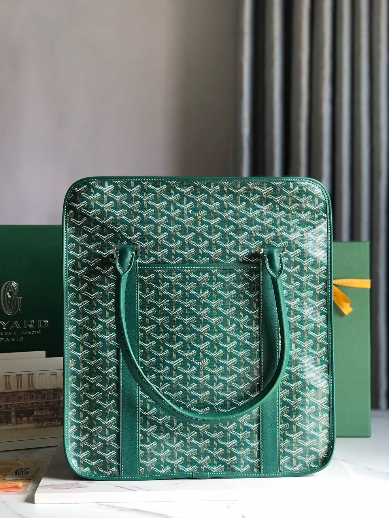 GOY Bourgogne 35x39x11cm