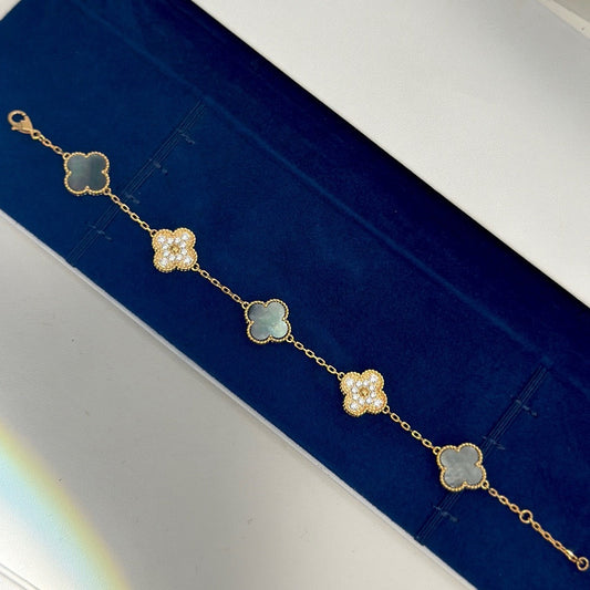 VCA Bracelet