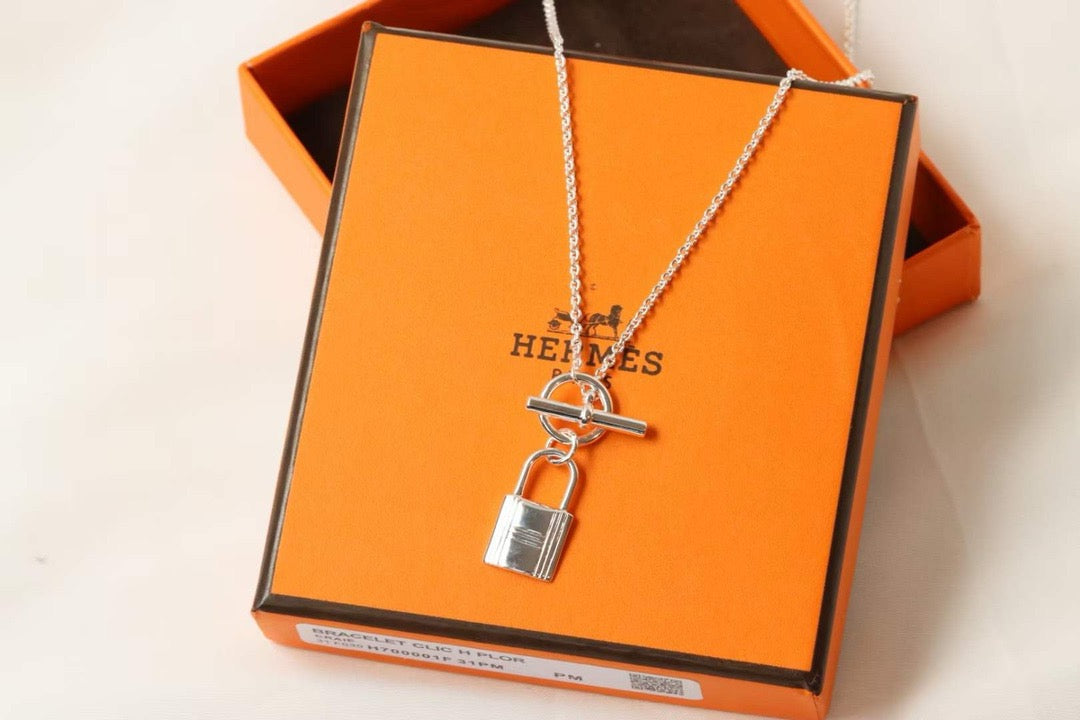 HERM Necklace